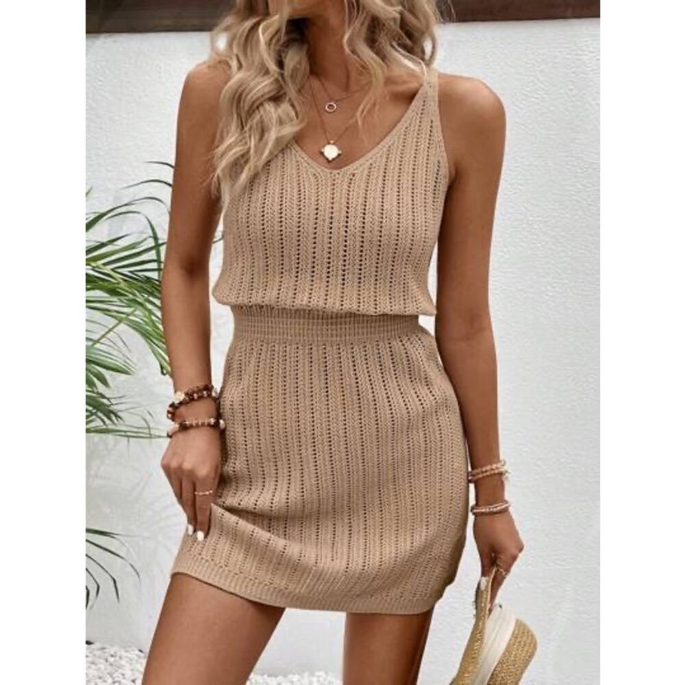 Cupshe crochet mini cover-up dress featuring a v-neckline and ribbed waist xs/s